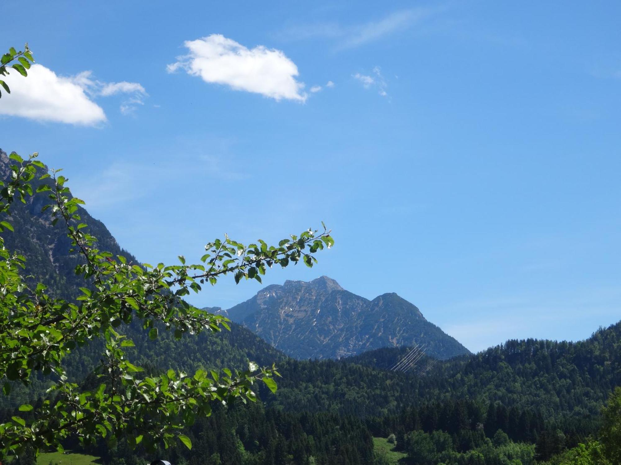 Apartamento Alpin-Check-In Reutte Exterior foto
